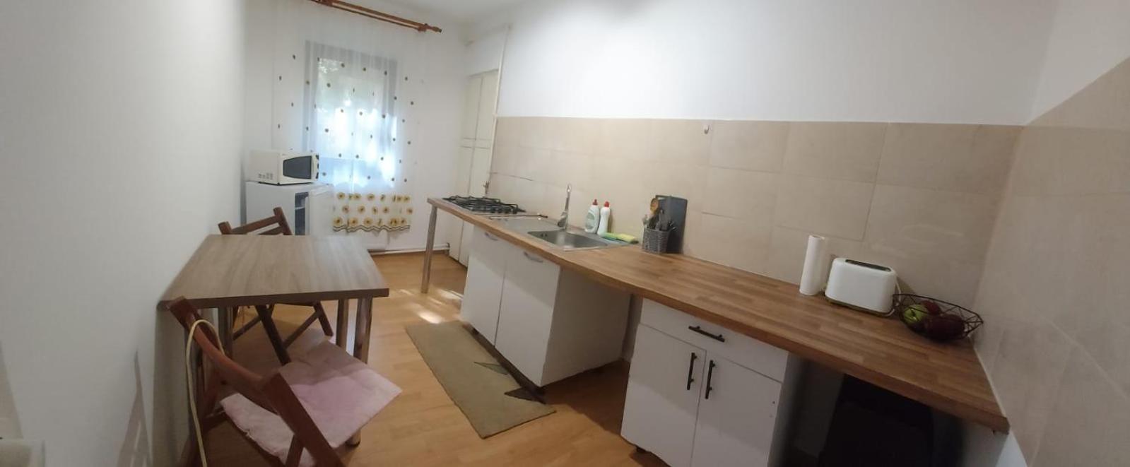 Mariuca Apartament บุชเตนี ภายนอก รูปภาพ